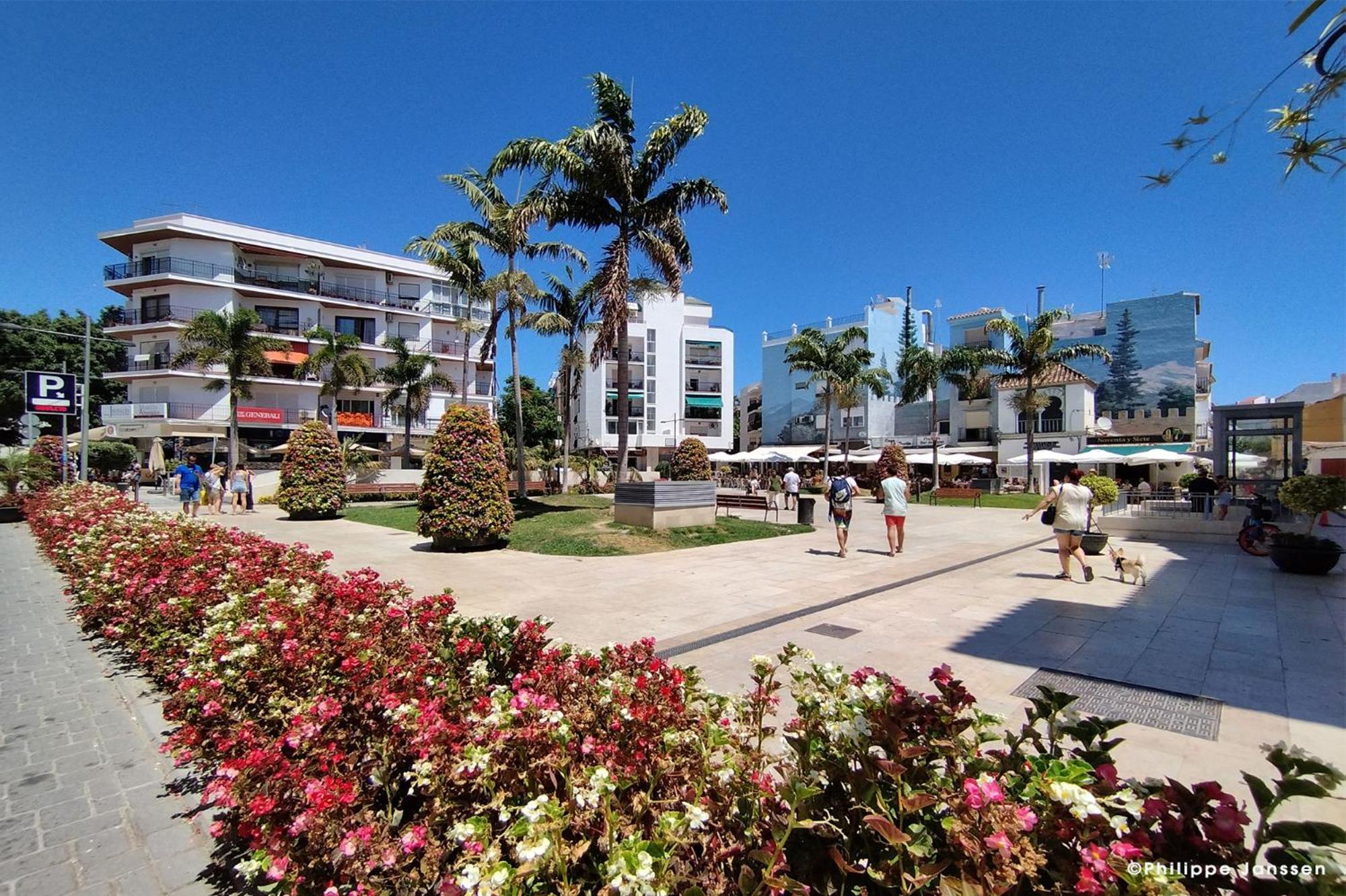 Puertosol 2 Apartment Естепона Екстериор снимка