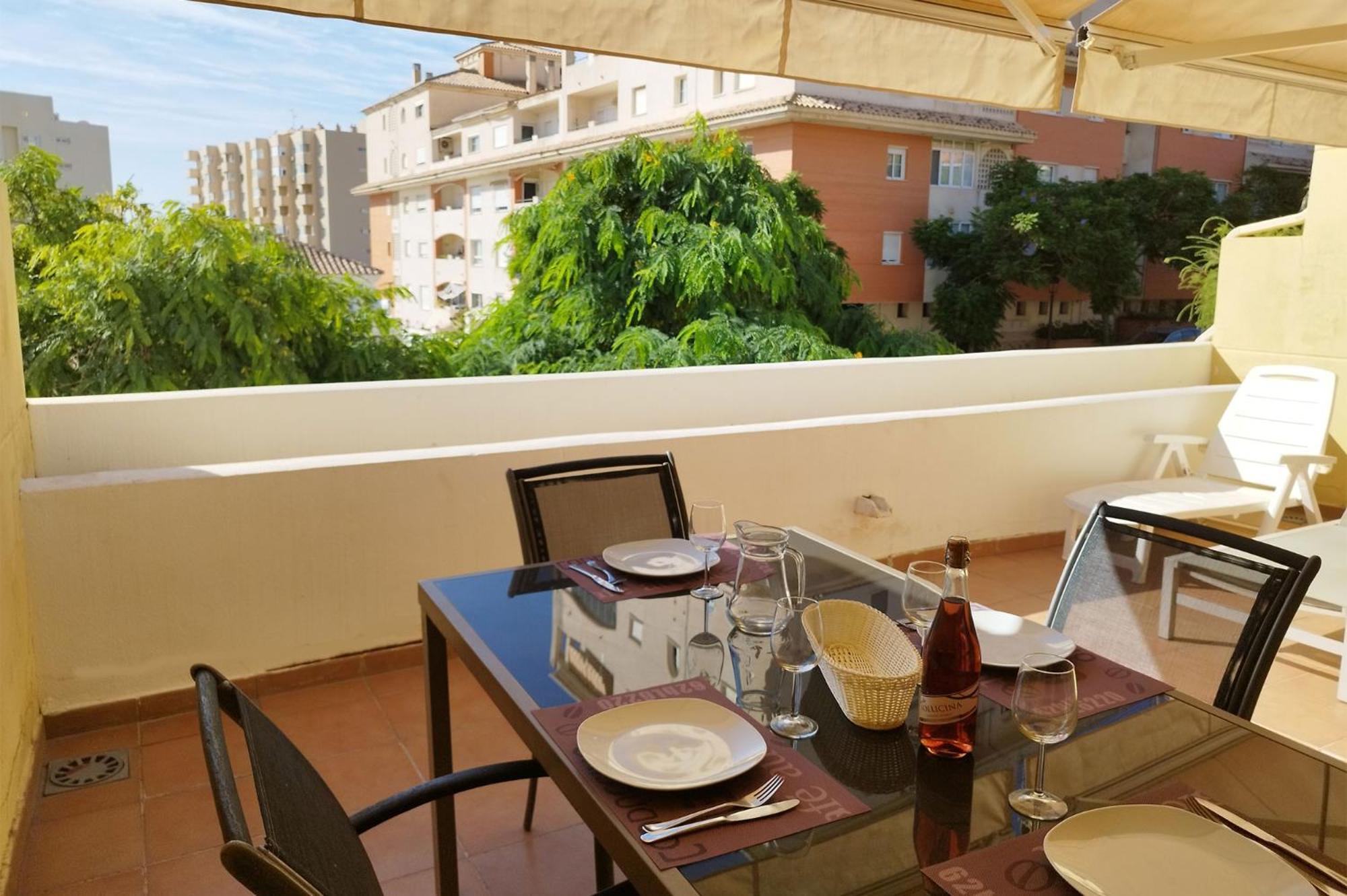 Puertosol 2 Apartment Естепона Екстериор снимка